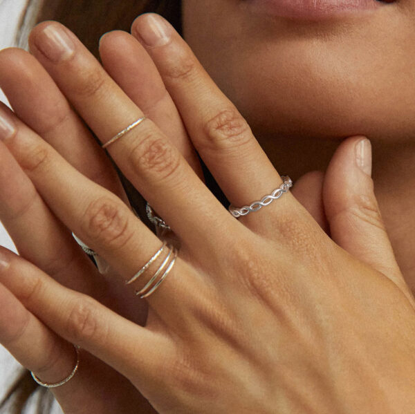 925 Sterling Silver luminous womens ring Size 8 - Image 3