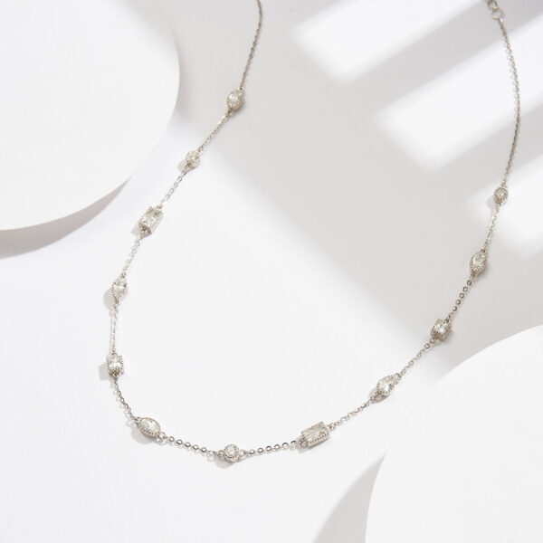 Stunning Womans 925 Sterling Silver Necklace - Image 3