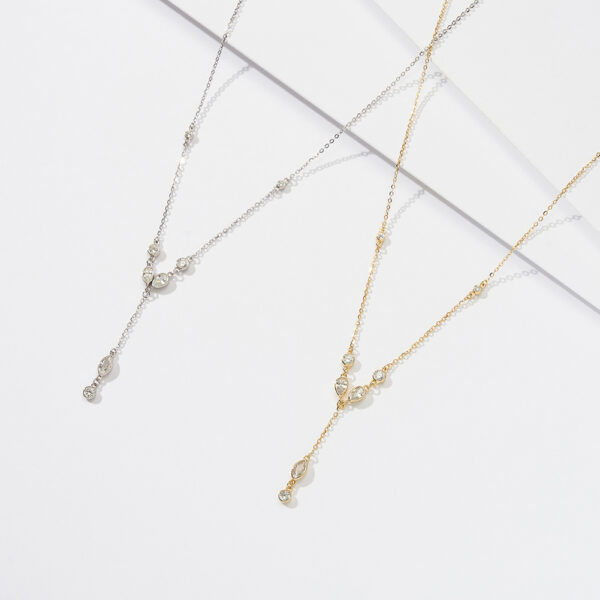 Magnificent Womans 925 Sterling Silver Necklace - Image 3